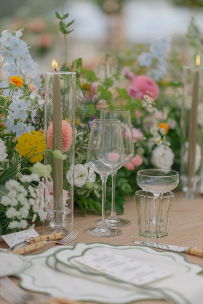 Botanical floral tablescape design at Penicuik Estate, Scotland destination wedding venue. Image by Penicuik House recommended wedding photographer, Jill Cherry Porter.